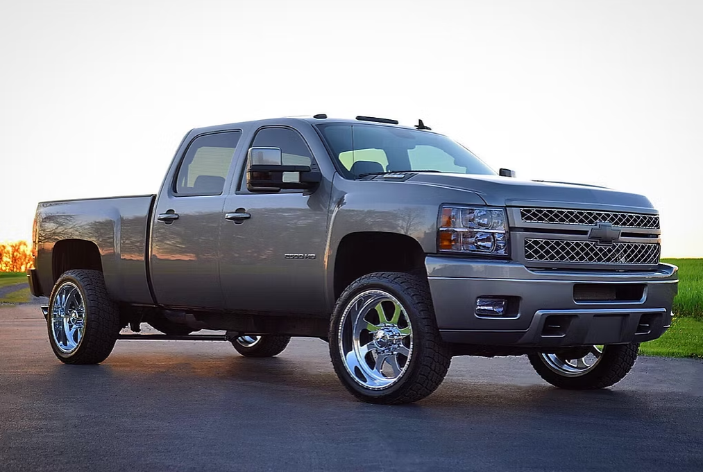 1.4" Drop Shackles for 2011-2019 Silverado Sierra 2500/3500HD